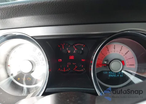 2012 Ford Mustang V6 Premium из США, поврежденный, VIN 1ZVBP8AM1C5280116